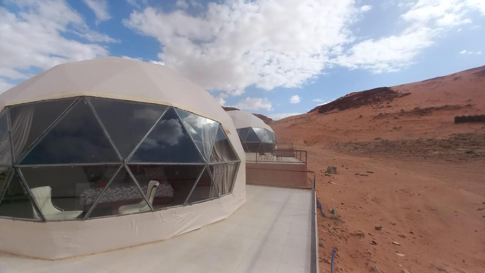 Al Raha Luxury Camp Hotel Rum vádi Kültér fotó