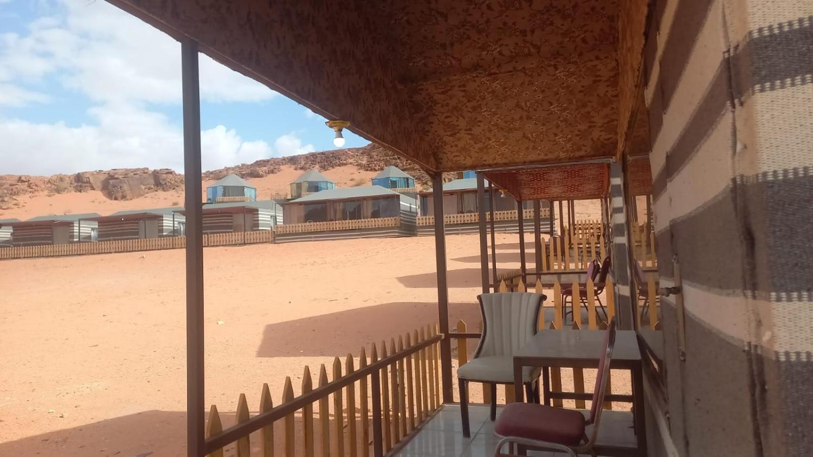Al Raha Luxury Camp Hotel Rum vádi Kültér fotó