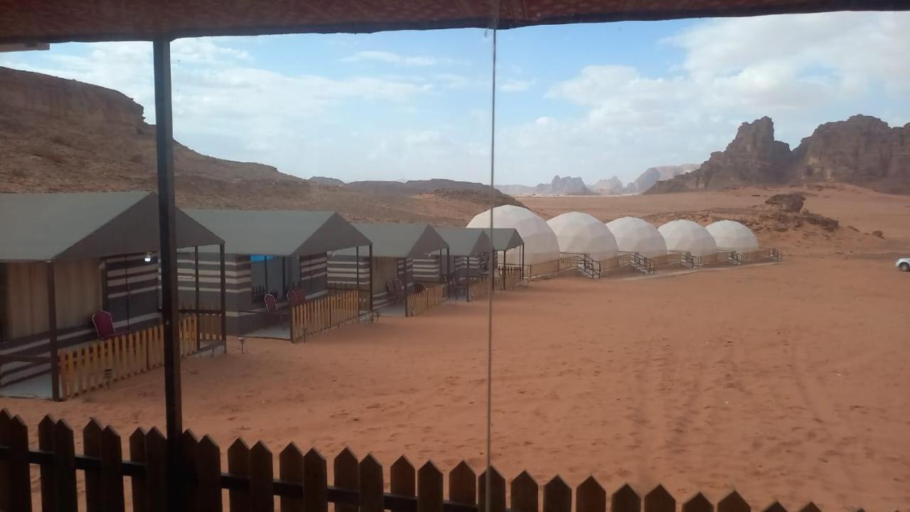 Al Raha Luxury Camp Hotel Rum vádi Kültér fotó
