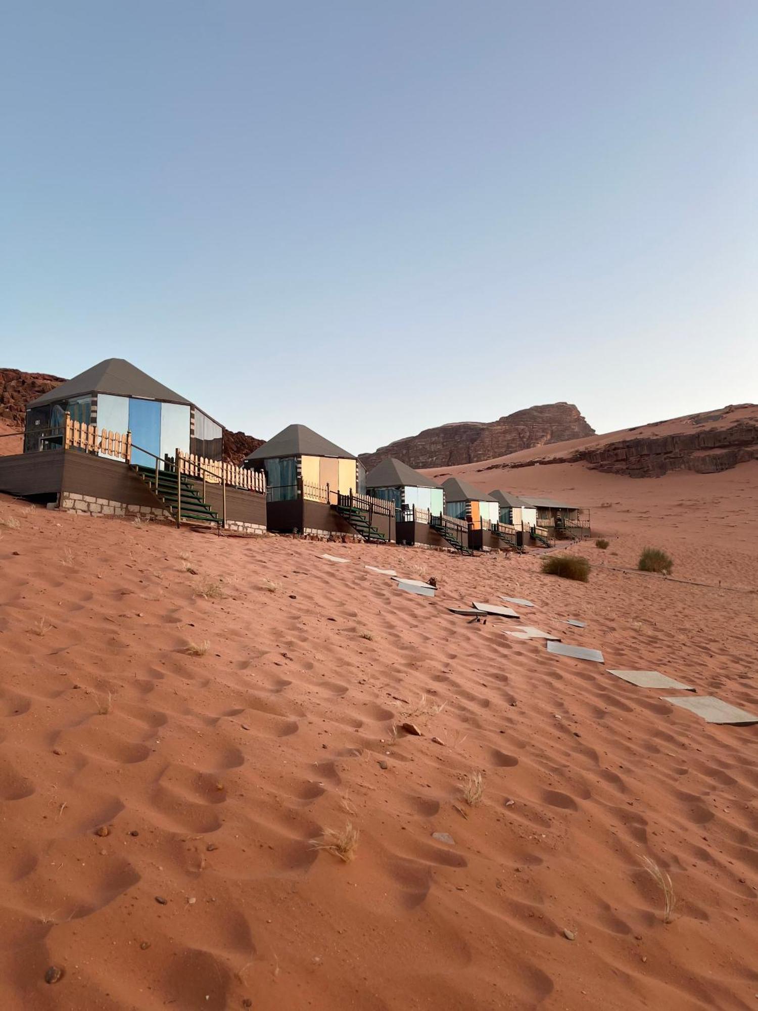 Al Raha Luxury Camp Hotel Rum vádi Kültér fotó