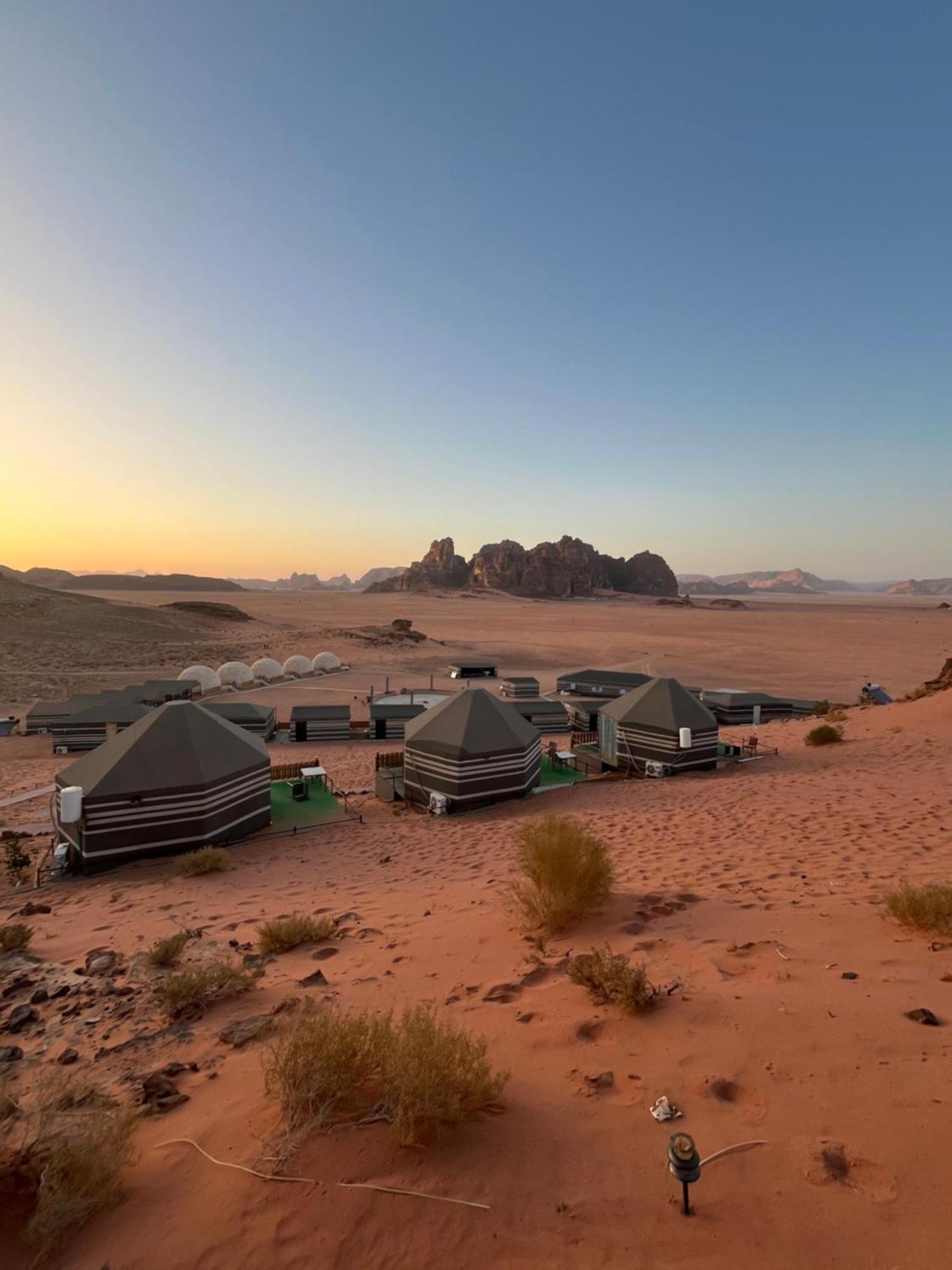 Al Raha Luxury Camp Hotel Rum vádi Kültér fotó